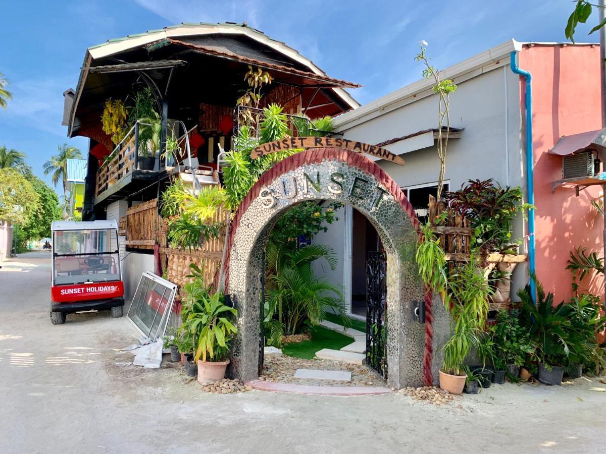 Sunset Holidays Huraa Exterior photo